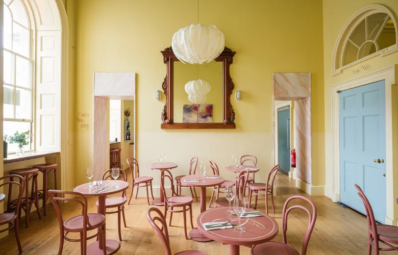 Cafe Petiole